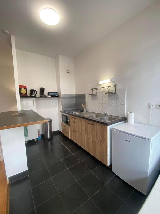 Le Carnot Appartement Avec 2 Chambres Separes Et Parking Privatif Et Securise Arras Dış mekan fotoğraf
