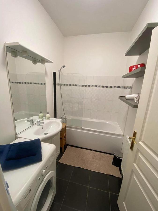 Le Carnot Appartement Avec 2 Chambres Separes Et Parking Privatif Et Securise Arras Dış mekan fotoğraf