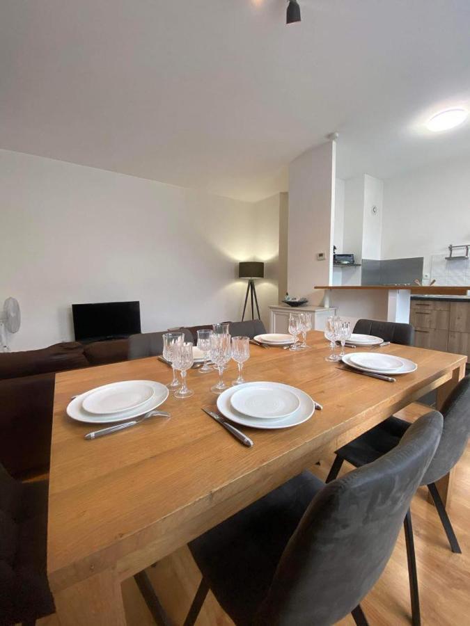 Le Carnot Appartement Avec 2 Chambres Separes Et Parking Privatif Et Securise Arras Dış mekan fotoğraf