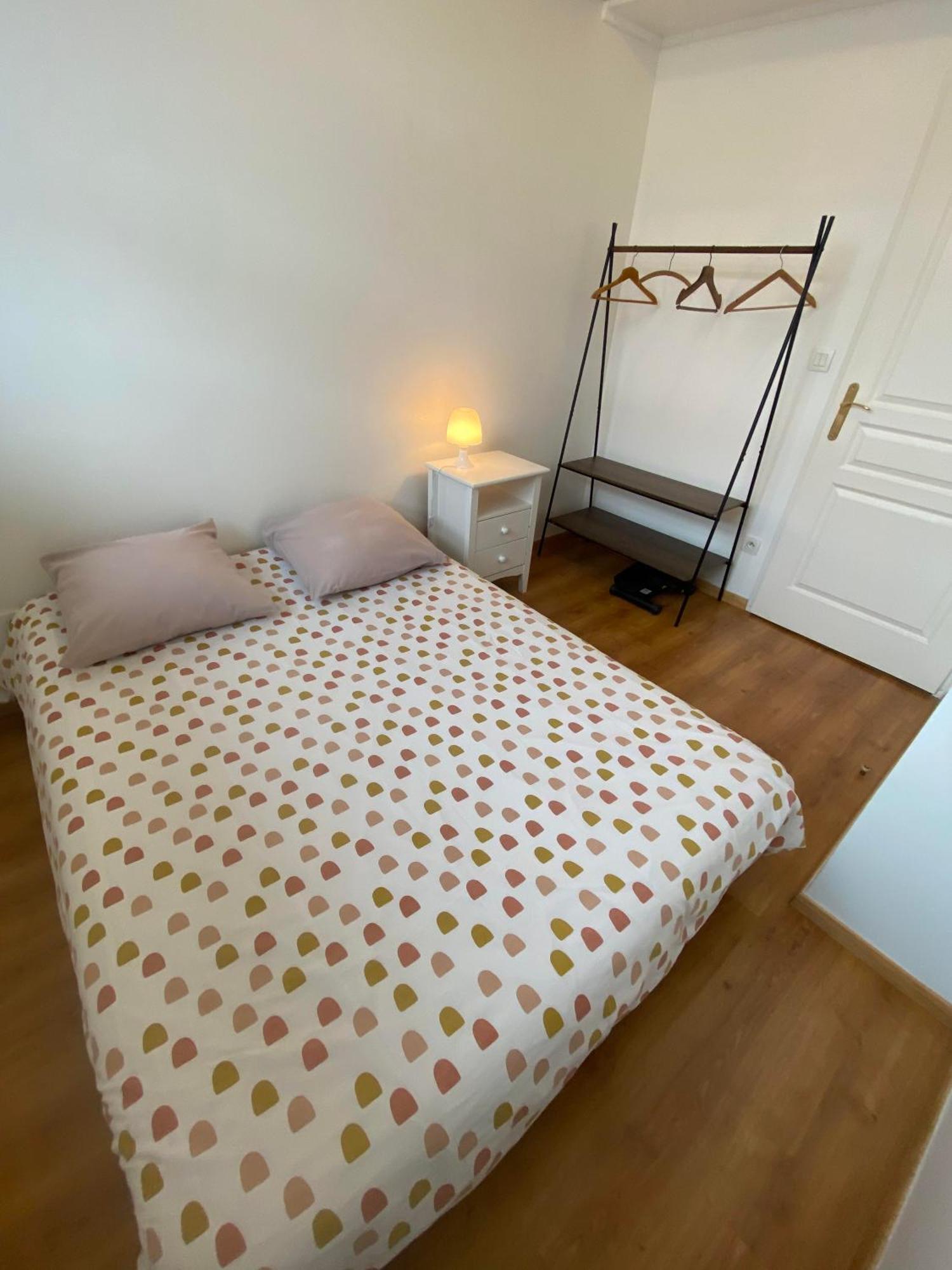Le Carnot Appartement Avec 2 Chambres Separes Et Parking Privatif Et Securise Arras Dış mekan fotoğraf